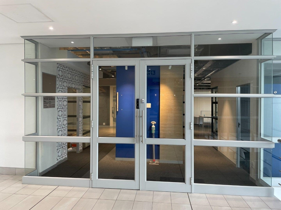 To Let commercial Property for Rent in Paarl Western Cape